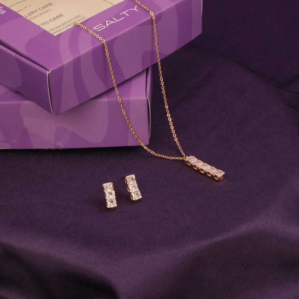 Pure Brilliance Diamond Necklace And Earrings Set : EN24180-G