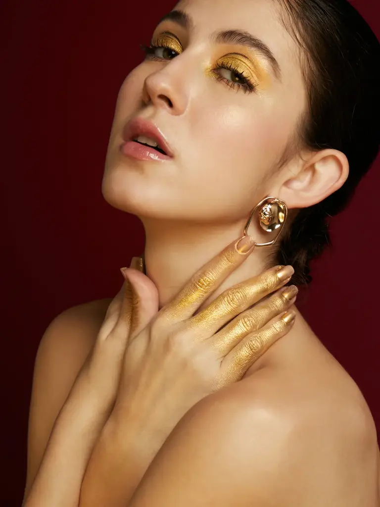 Shulammite-Gold Plated Designer Stone Party Drop Earring For Women : SOHEAR4895