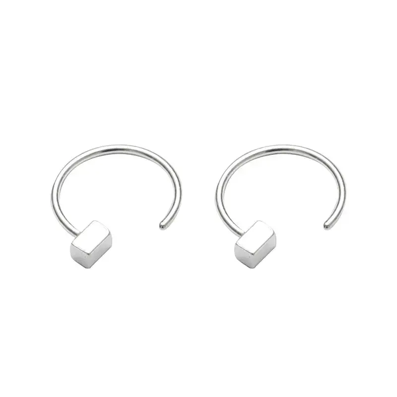 Bare Essentials Silver Earrings : ME2C0276