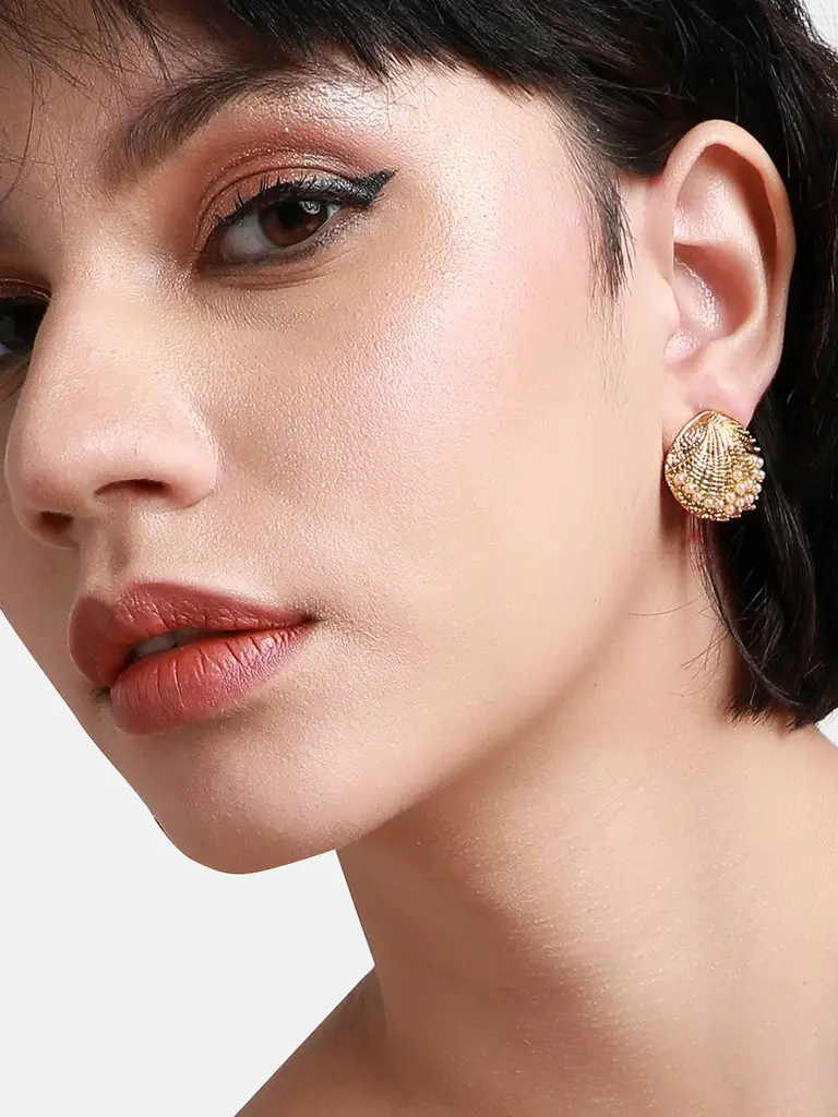 Ellerie-Women'S Gold Pearl Seashell Stud Earrings : SOHIER9746