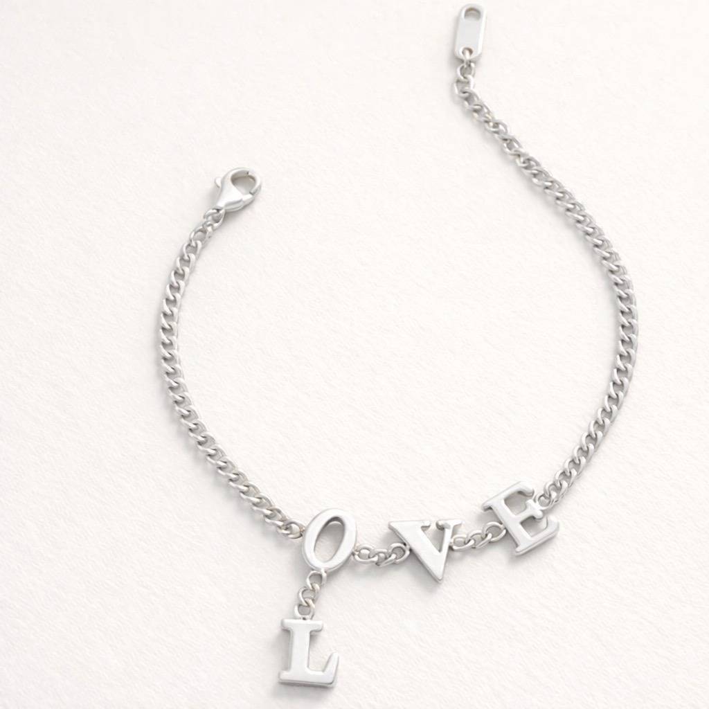Hanging Love Bracelet : SLT-BR-11