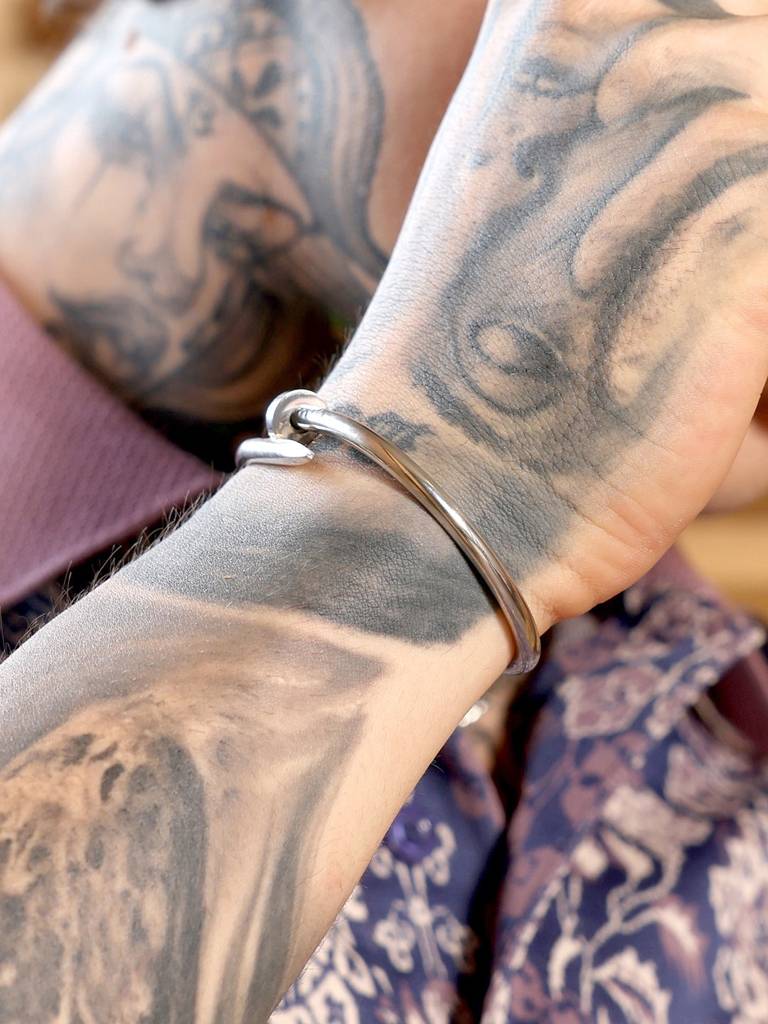 Men'S The Knob-Screw Bangle Bracelet - Metallic Silver : FABR1306