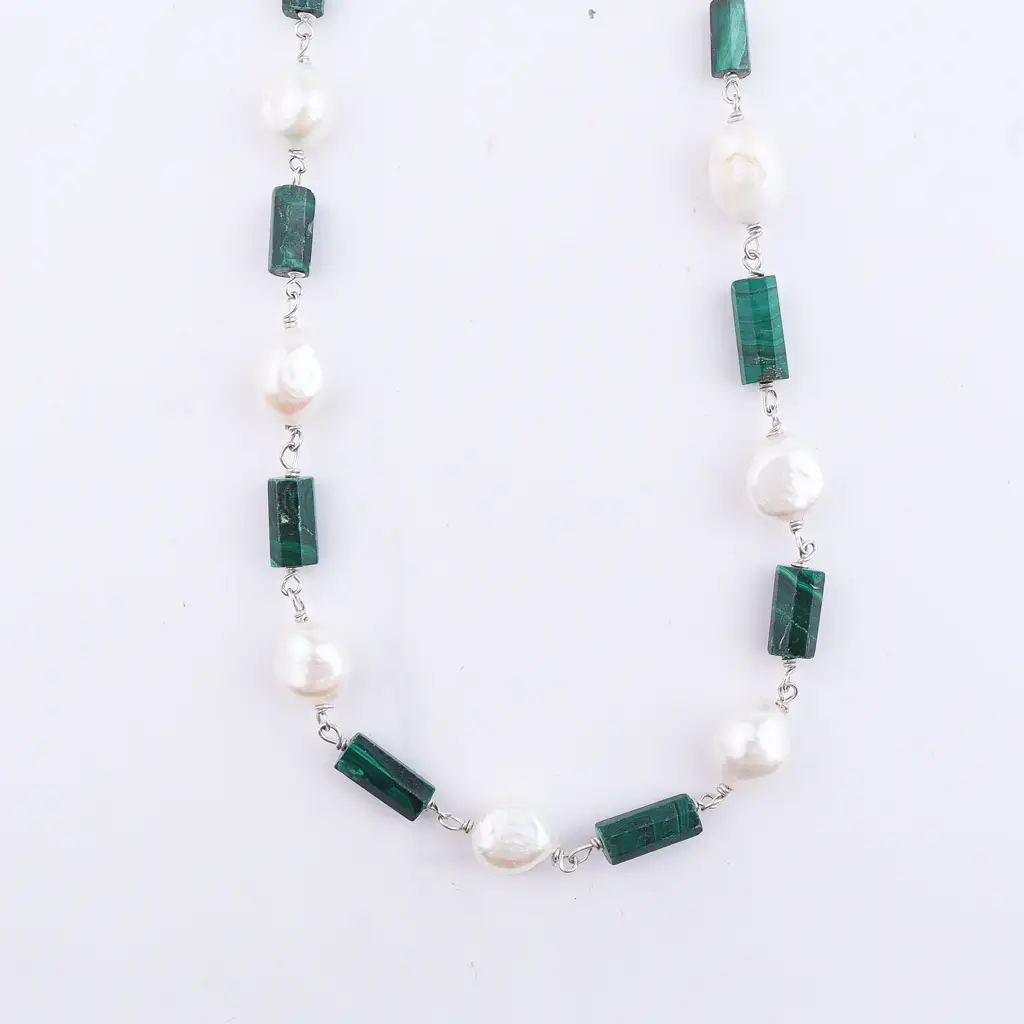 Malachite And Pearl Ganthan Necklace : 96364439