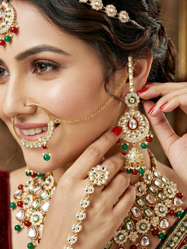 Bridal Kundan Jewellery Set With Hathphool & Nath : 2541-IZK-554-MG