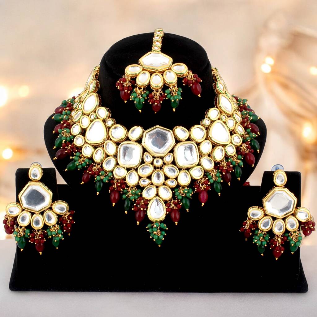 18 Kt Gold Plated Bridal & Semi-Bridal Necklace Set With Earrings & Maang Tikka : 3947-J5SK-1574-MG