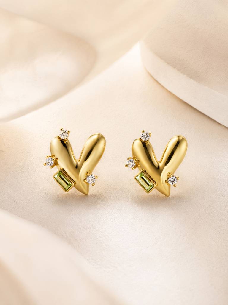 18K Gold Plated Green Baguette Heart Stud Earrings : AN-VM-GO-0147-DE