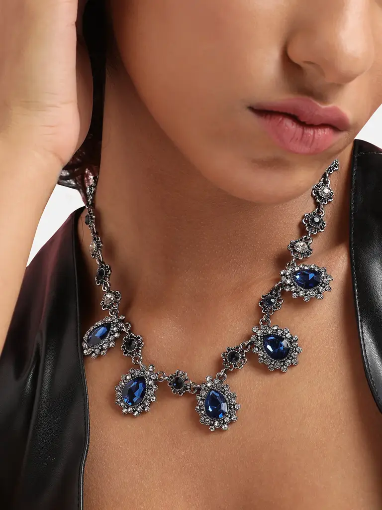 Adara-Sohi Artificial Stones Silver Plated Oxidised Necklace : SOHINC8721