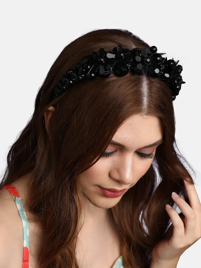 Kangana-Bejeweled Tiara Bands : SOHIBD9562