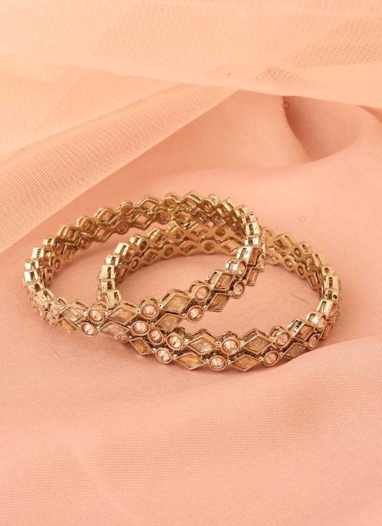 Pretty Rectangle And Round Shape Brown Kundan Stone Antique Gold Plated Set Of 4 Bangle Set For Women And : 6BG331_BROWN_MD_22