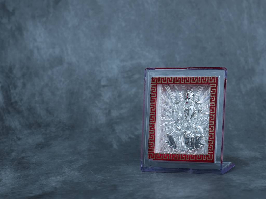 999 Silver Goddess Lakshmi Blessing Frame : SMK-FRM-019-M