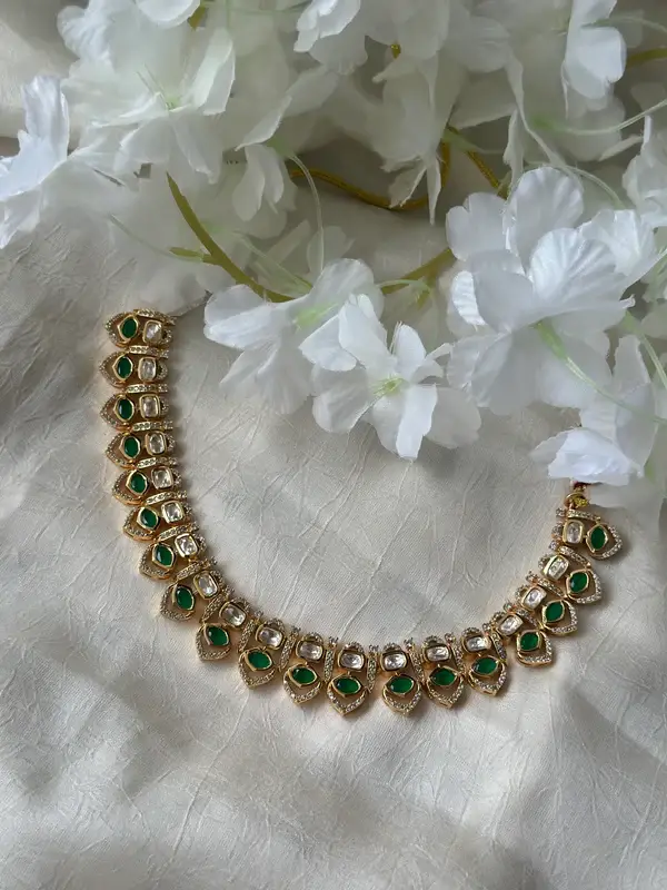 Zohira Necklace Set : NK43-G
