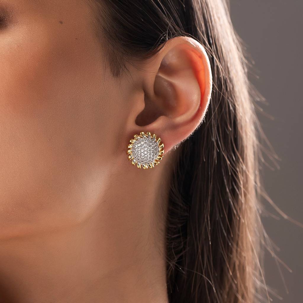 Sparkling Elegance Sun-Kissed Sparkle Stud Earrings : 8905124542387