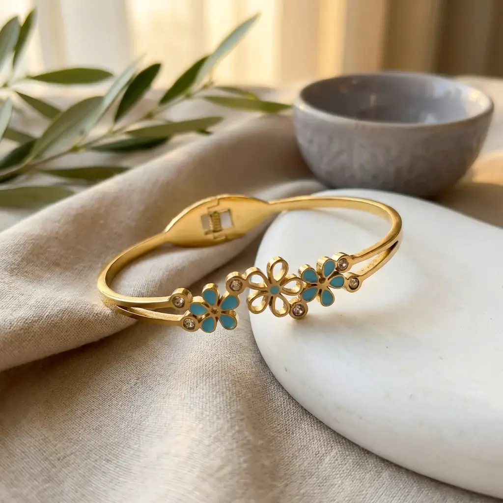 Blossom Sky Enamel Bangle : PST149