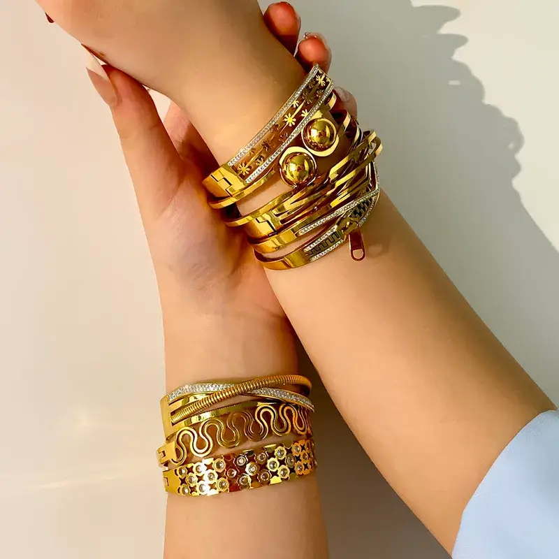 Flora Petite Cluster Bangle : PST054