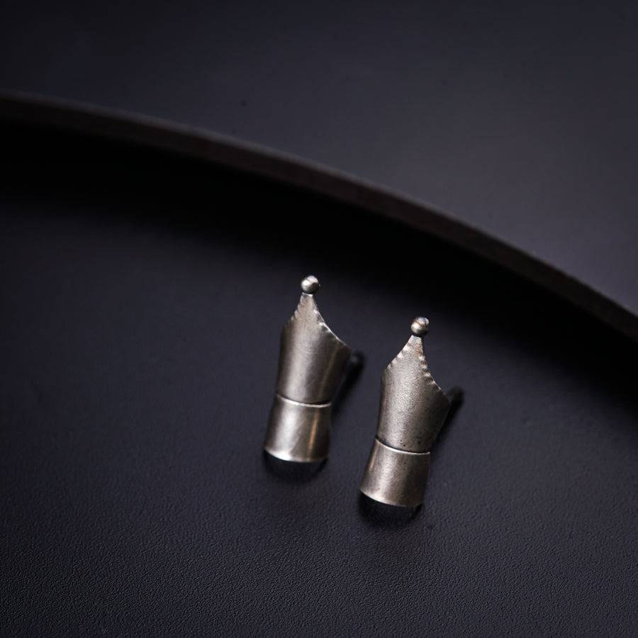 Silver Nib Earrings : 08960407