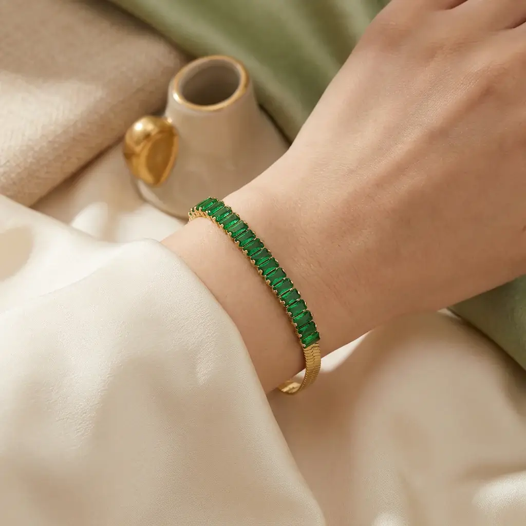 Green Emerald Tennis Bracelet : PST144