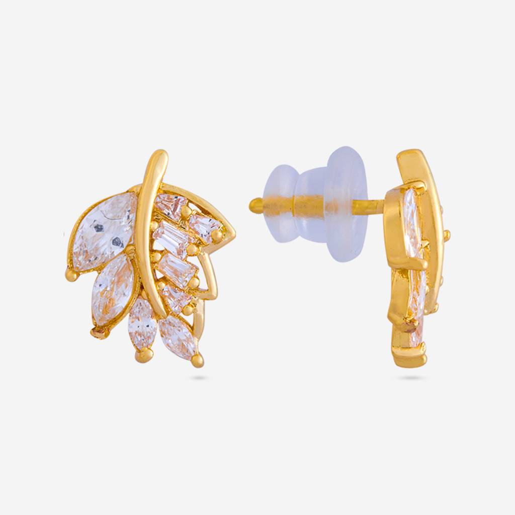 White - Plated Casual Wear Trendy Zircon Earring - 466982 : 466982