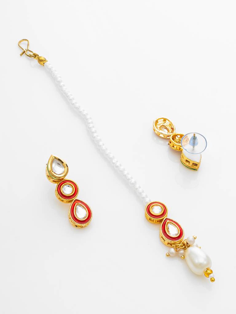 Red & White Kundan Pearl Choker Necklace Set With Maang Tikka For Women : NK4735