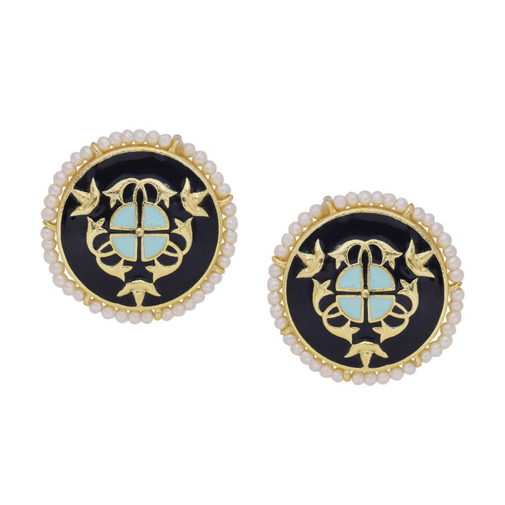 Tahira Royal Black Studs : 8905124055009