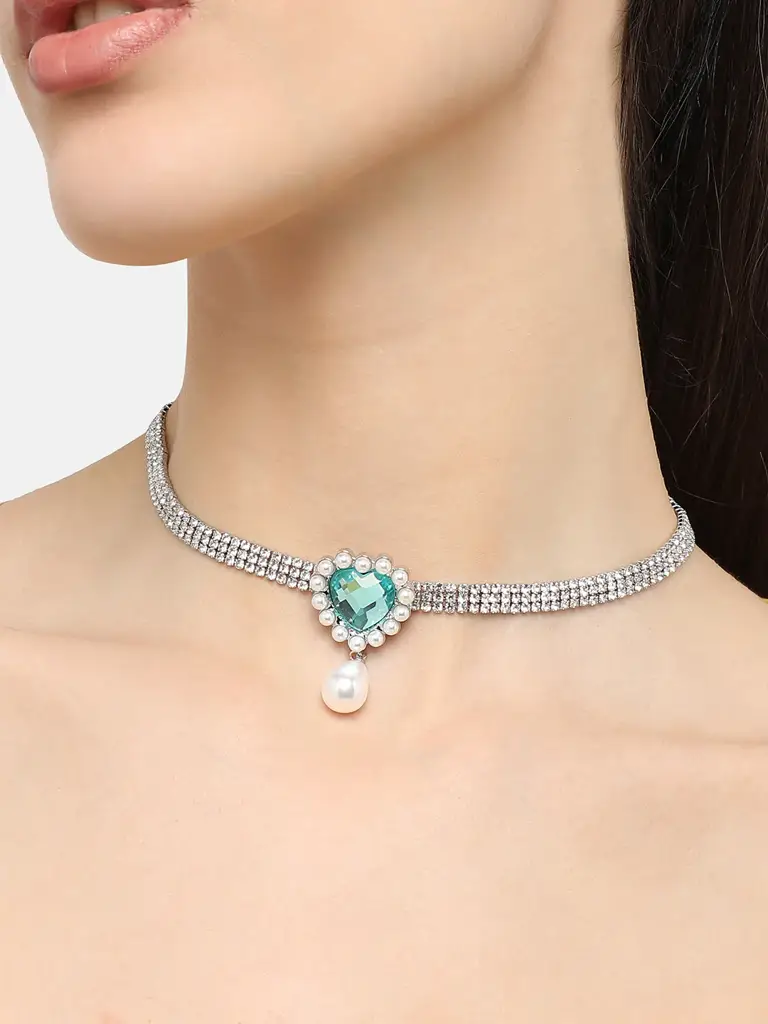 Tameka-Silver Plated Pearls Casual Necklace For Women : SOHNCK4975