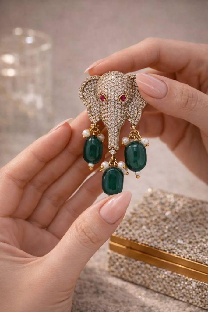 Antique Gold Finish Lord Ganesha Unisex Brooch For Men And Women With Emerald Drops : 900004