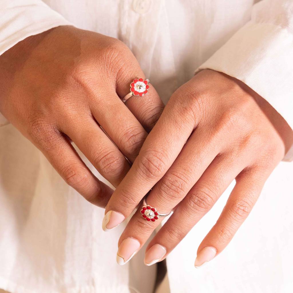 Adya Crimson Flower Toe Ring Cum Midi Ring : SK20109