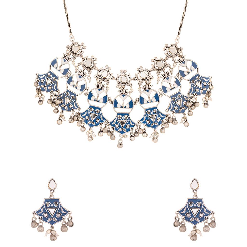 Indigo Affair Metal Embellishments Necklace Set : 8905124024920