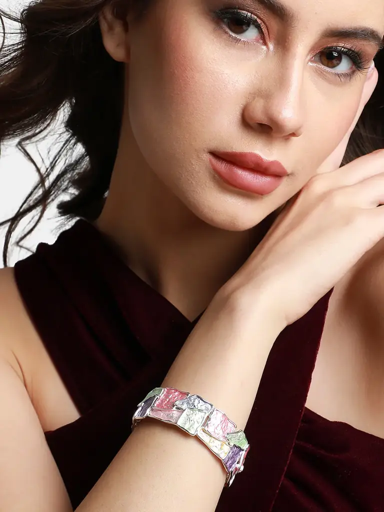 Shrikala-Women'S Multicolour Metallic Textured Bracelet : SOHIBR9709