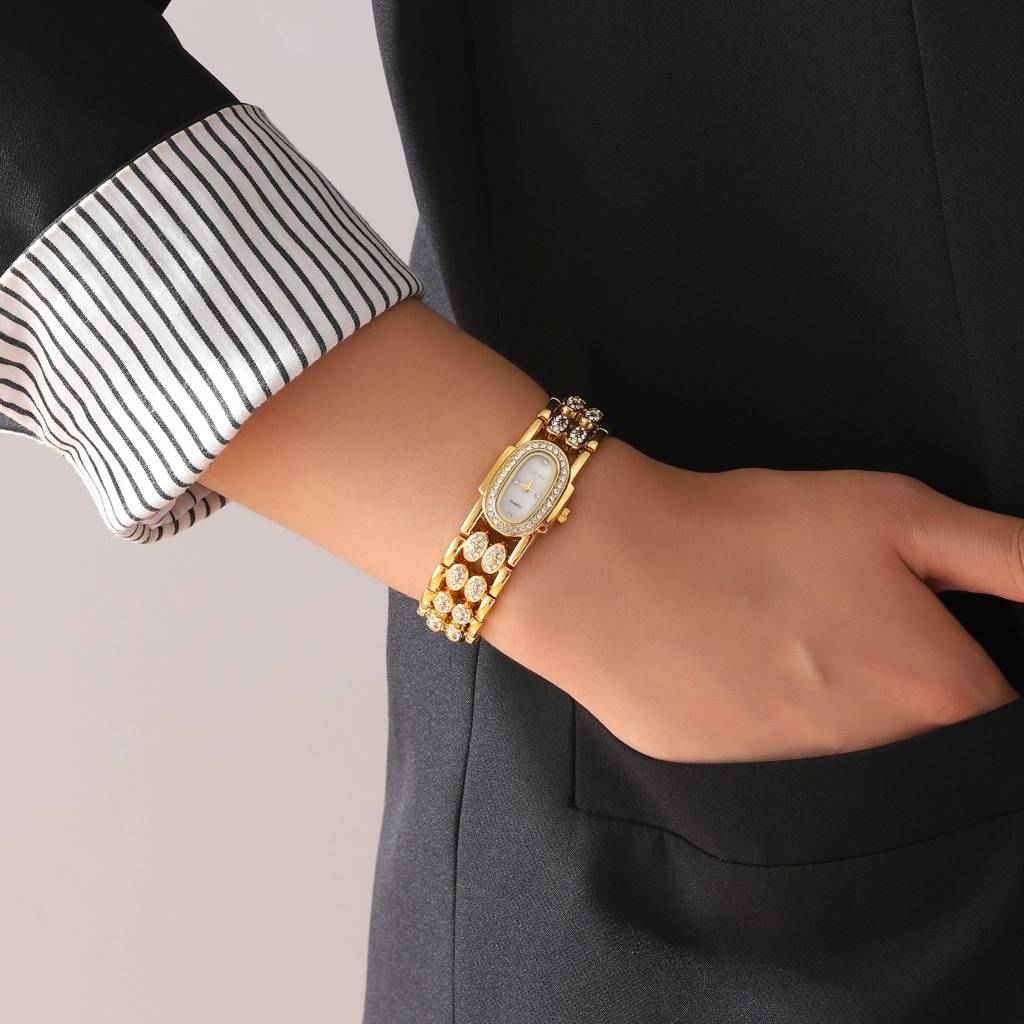Mother Of Pearl Quartz Watch For Women : WT-S-0016-G-WH