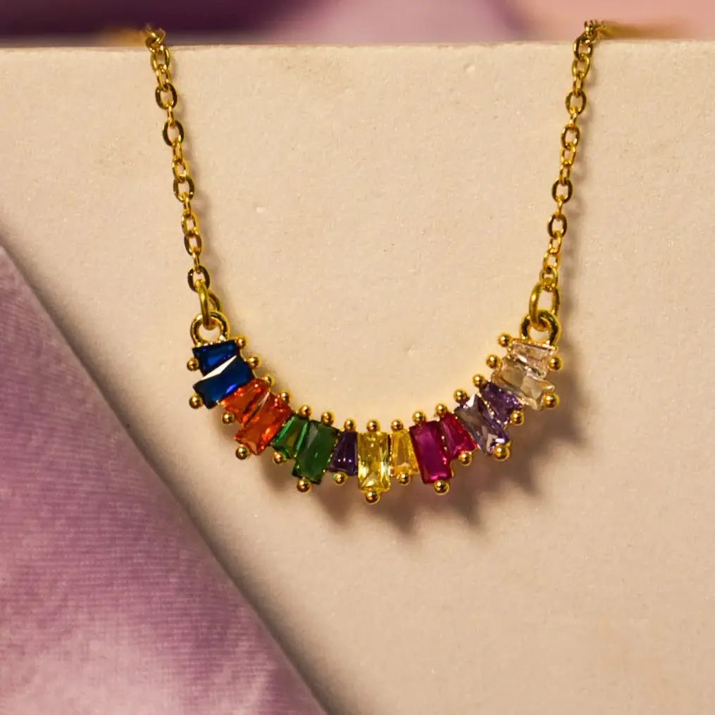 Gemstone Crescent Necklace : NS11711