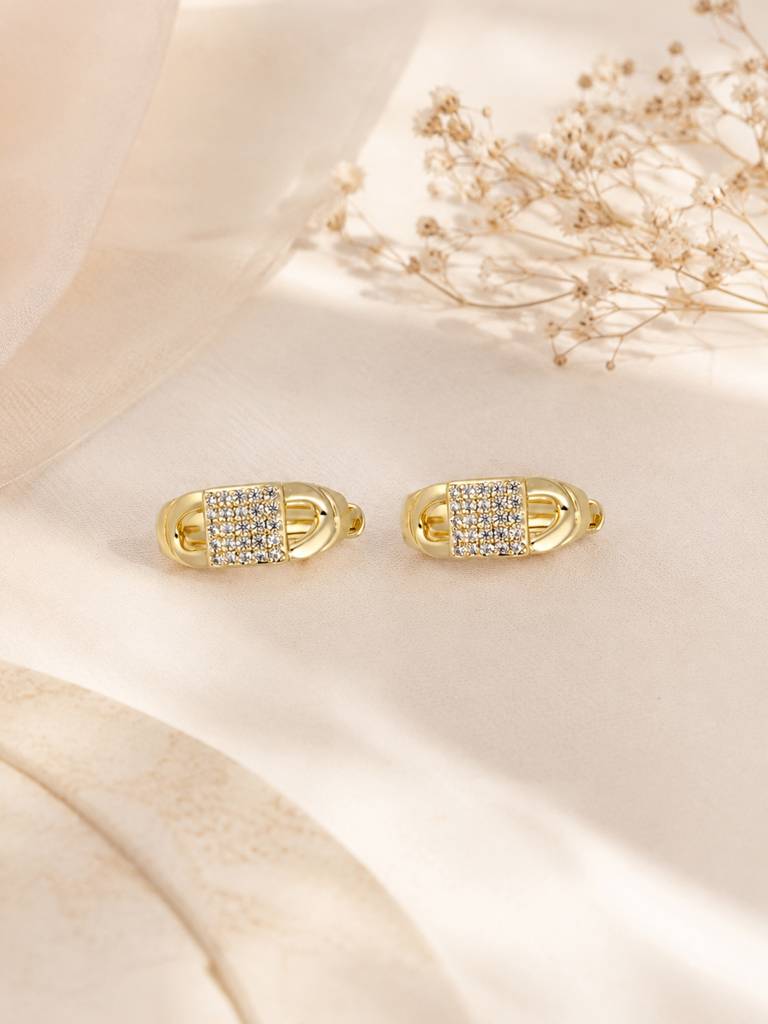 Pavé Link Hoop Earrings In 18K Gold Plating : AN-VM-GO-0151-DE