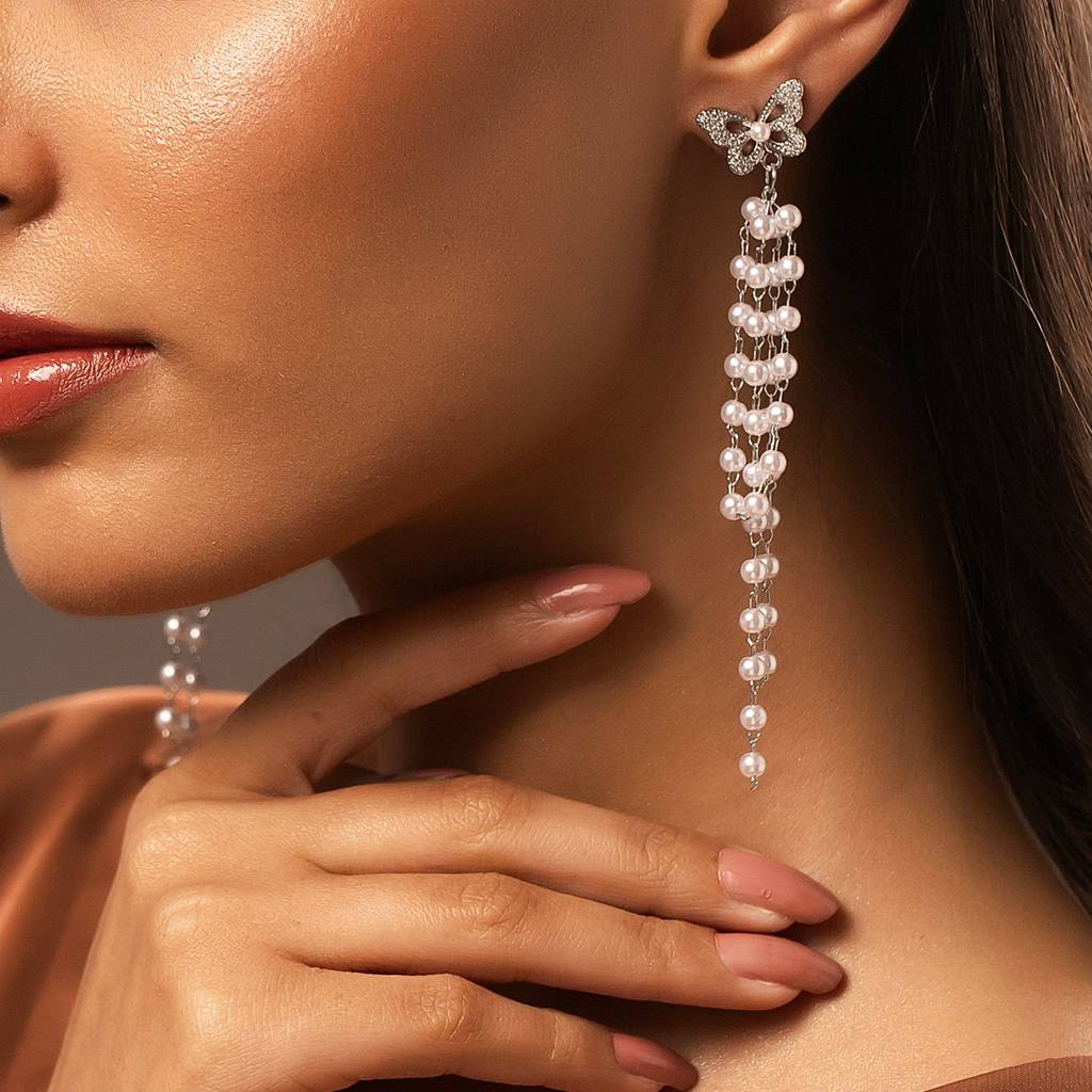 Korean Bling Wings Of Wonder Earrings : 8905124563801