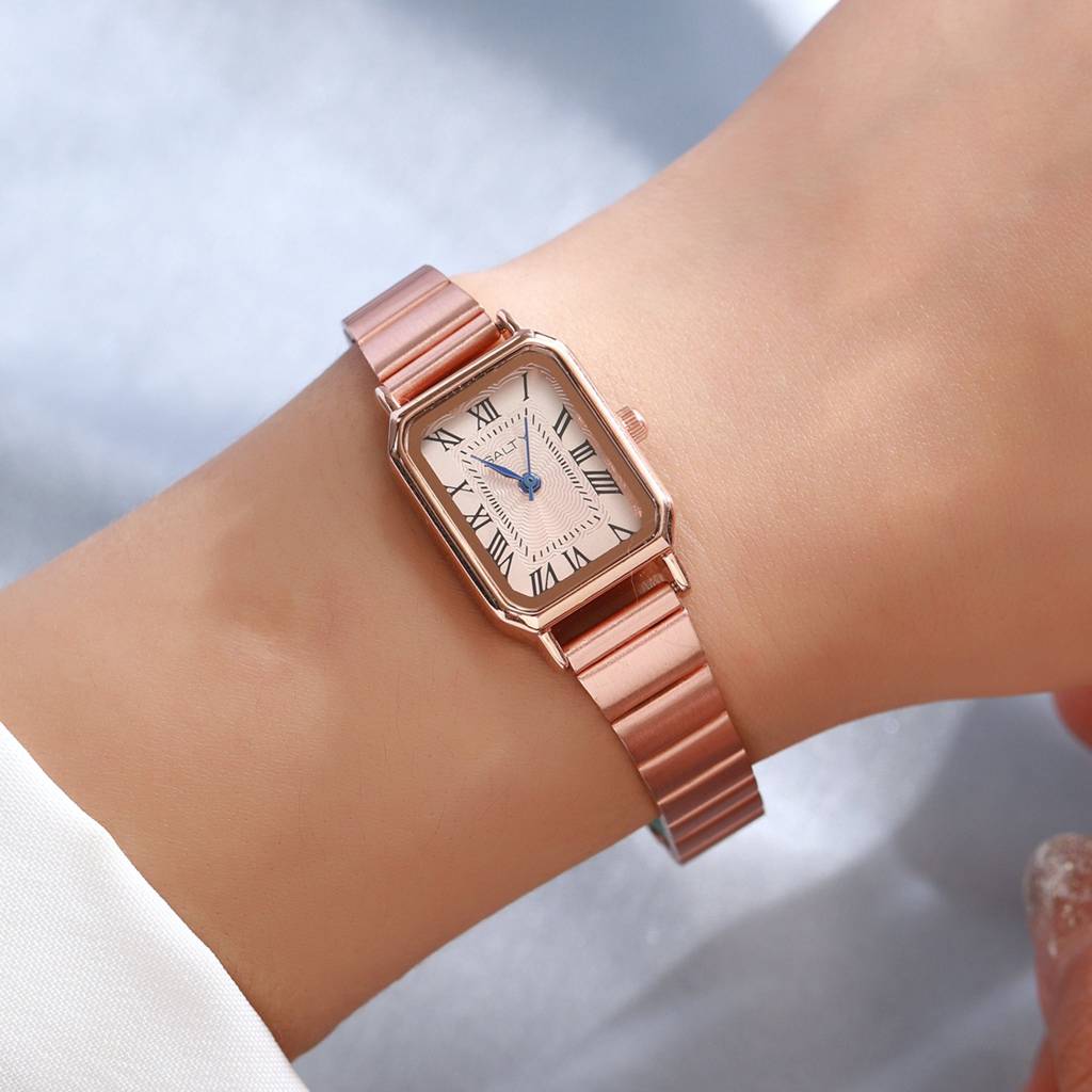 Dial Retro Water Resistant Watch : WT-S-0003-RG-RG
