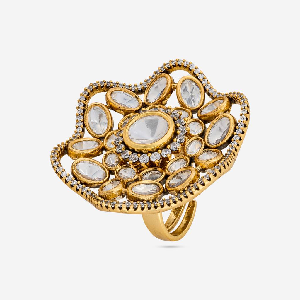 White Victorian - Plated Bridesmaid Kundan Finger Ring - 468005 : 468005