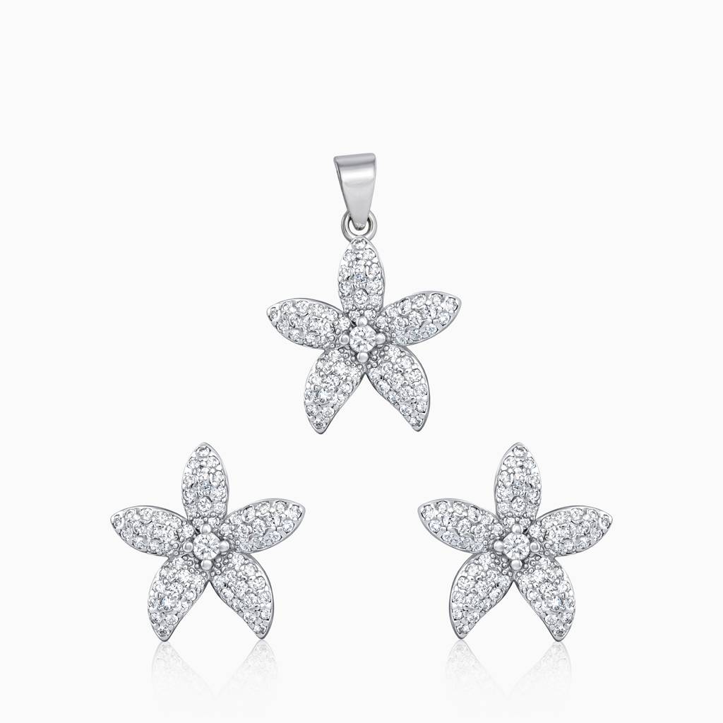 925 Sterling Silver Green Butterfly Pendant & Earrings Set For Women : SKN26N1790