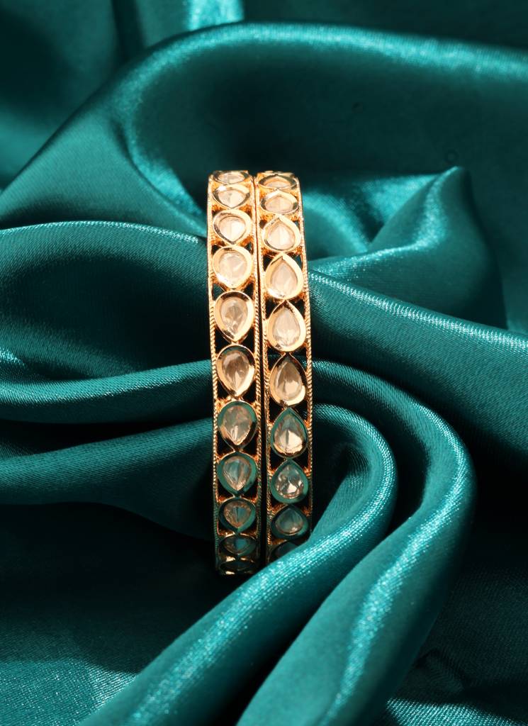 Royal Oval Shape White Kundan Stone Gold Plated Set Of 2 Bangle Set For Women And Girls : 6BG85_GOLD_210