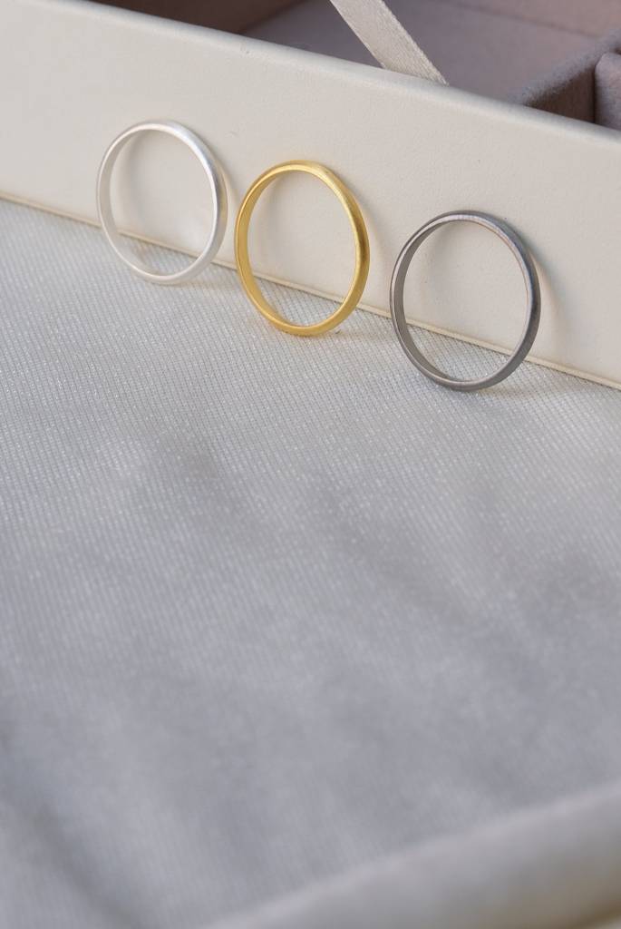 4 Mm Matte Ring : RIN_4MM_GV5_2277