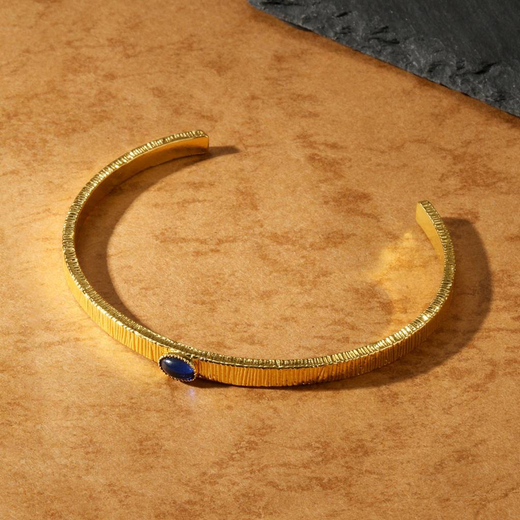 Blue Garnet Birthstone Bracelet : MB1S0980-G
