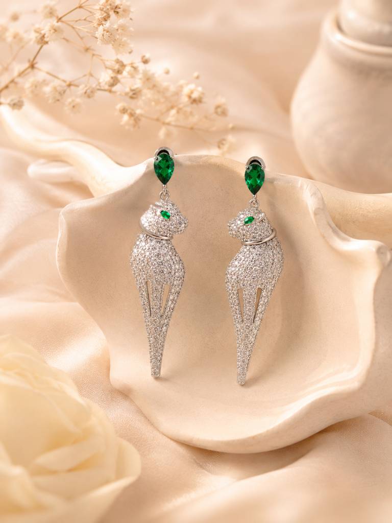 Panther Stone Studded Earrings : AN-LJ-SI-0002-DE