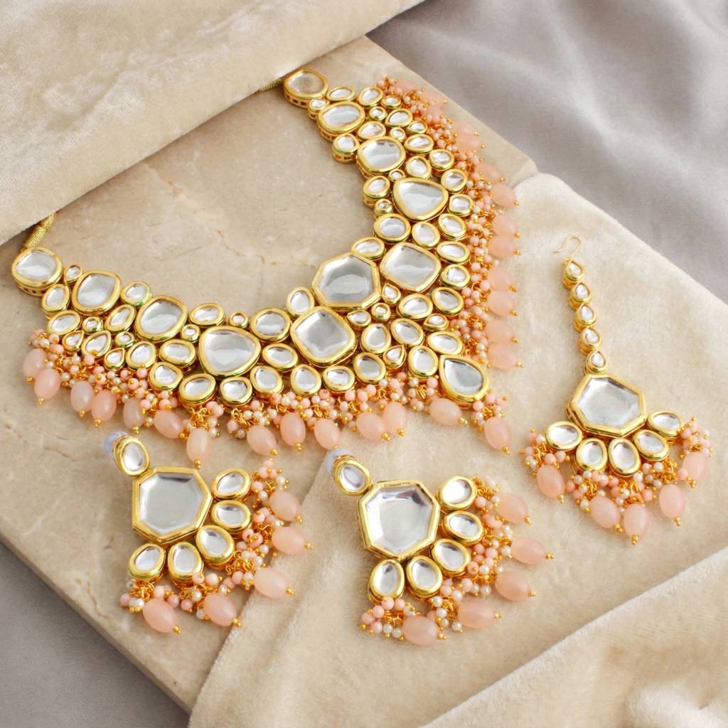 18 Kt Gold Plated Bridal & Semi-Bridal Necklace Set With Earrings & Maang Tikka : 3947-J5SK-1574-PH