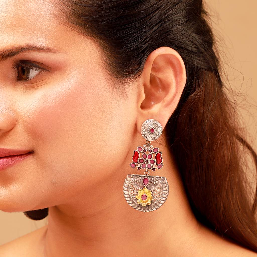 Antique Elegance Pink Stone Danglers : 8905124582529
