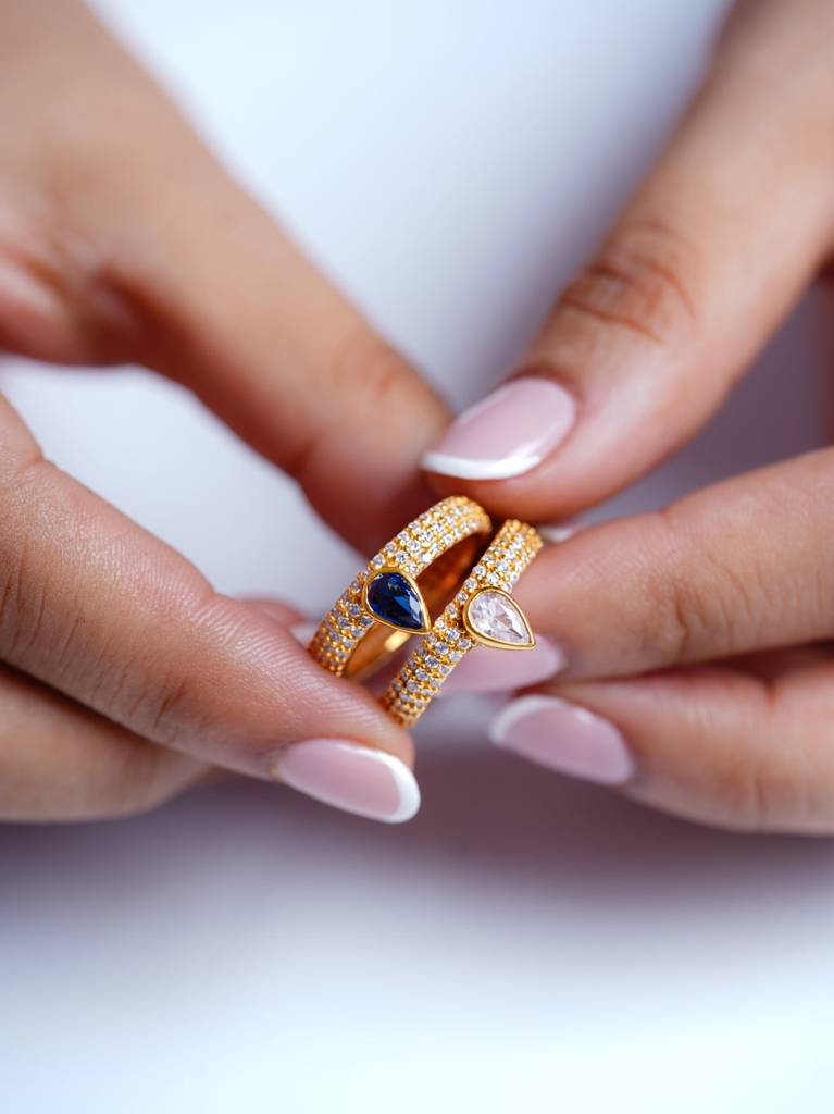 White Serenity Ring : RIN_WHITESE_SS5GV_4879