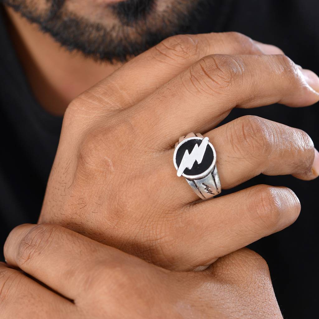 Statement Thunderbolt Silver Oxidised Men’S Ring : 8905124565737