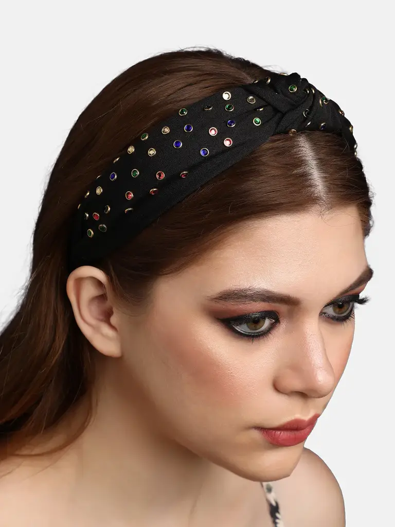 Genelia-Embellished Halo Bands : SOHIBD9505