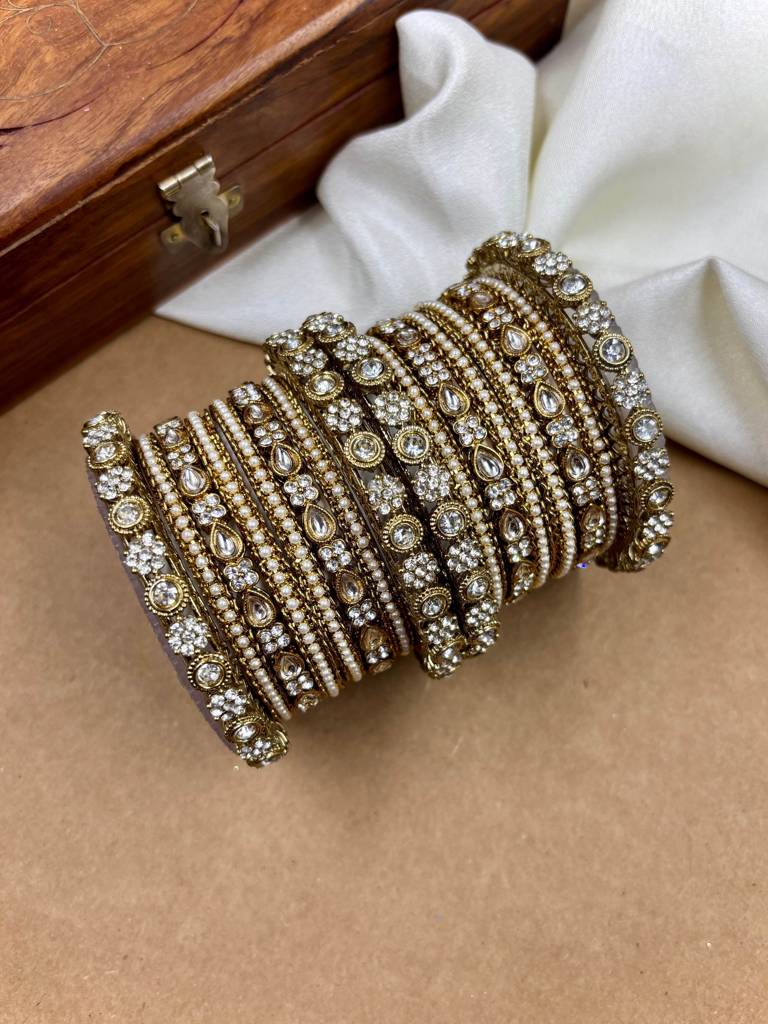 Antique Style Kundan Diamond Set : HB-72-24