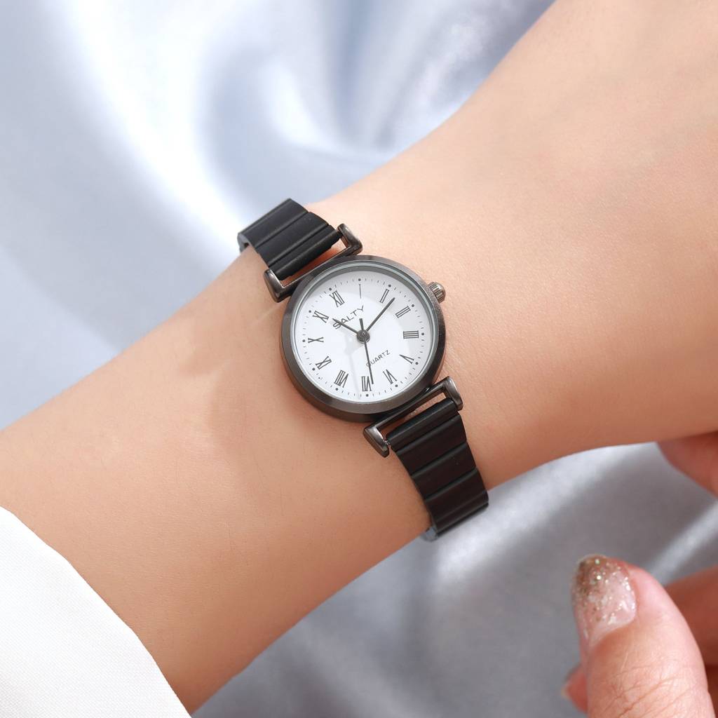 White Dial Round Classic Black Ladies Watch : WT-S-0012-BK-WH