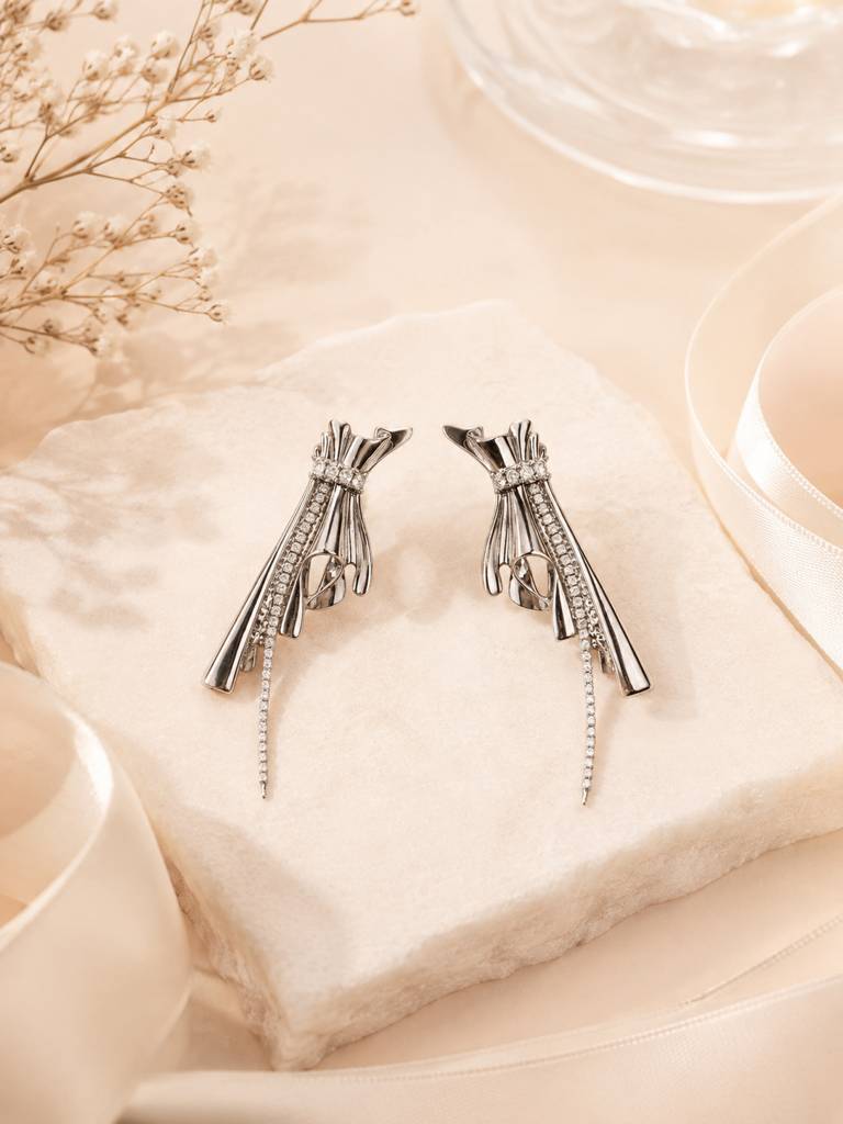 Silver Crystal Glam Earrings : AN-LJ-SI-0068-DE