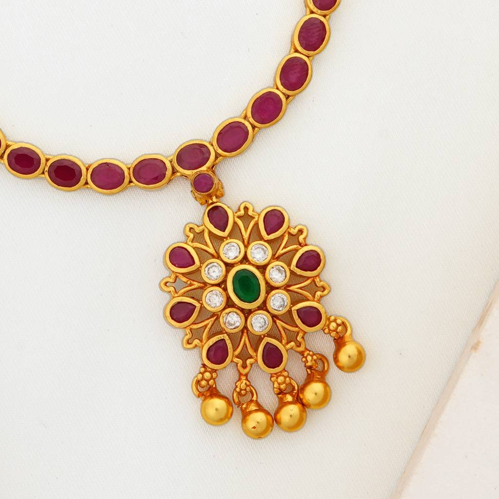 Gold Plated Ruby Stone Short Necklace For Women : SKN26M8567