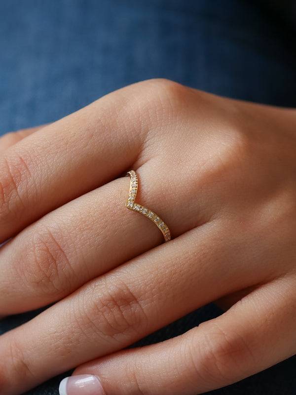 Crown Of Light Ring : R-CR-50-6