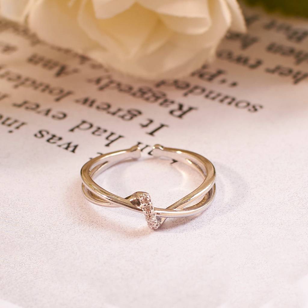 New Turn Silver Ring : RS13558-S